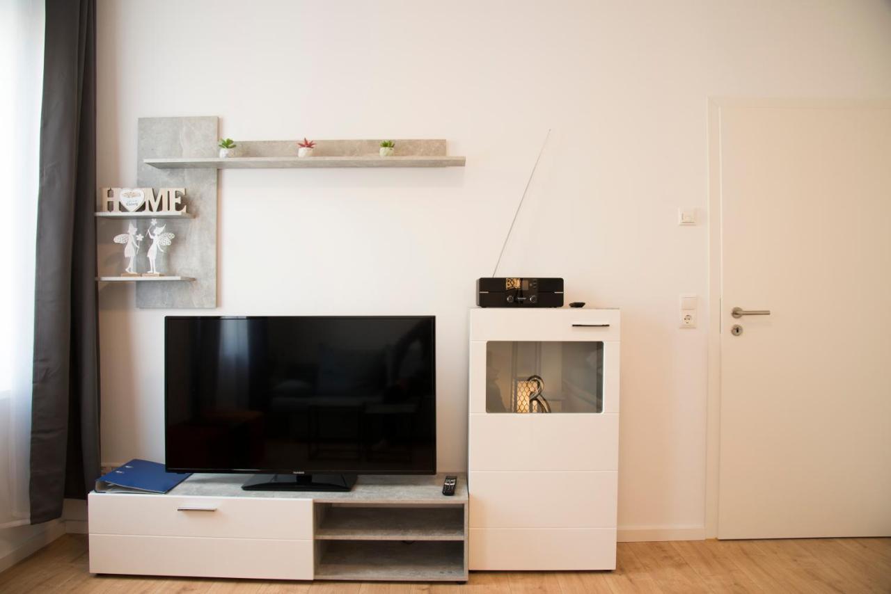 Schoene Ferienwohnung 78M2, 3 Schlafzimmer, 2 Baeder, Zentrumnah, 1Og Erfurt Zewnętrze zdjęcie