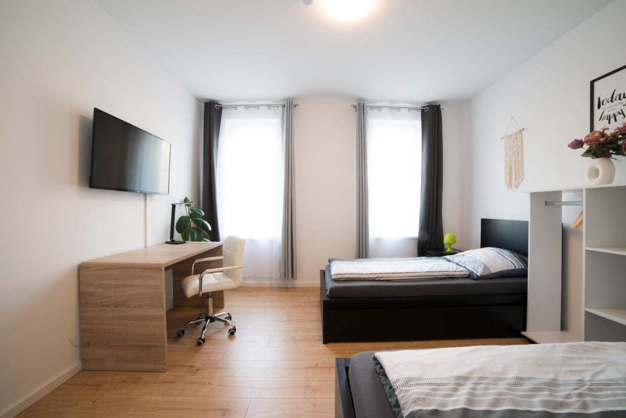 Schoene Ferienwohnung 78M2, 3 Schlafzimmer, 2 Baeder, Zentrumnah, 1Og Erfurt Zewnętrze zdjęcie